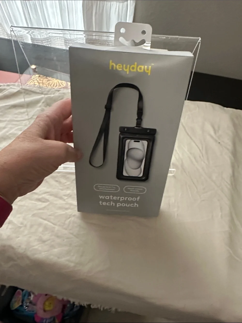 heyday Black Waterproof Tech / Phone Pouch with Adjustable Neck Strap NWT